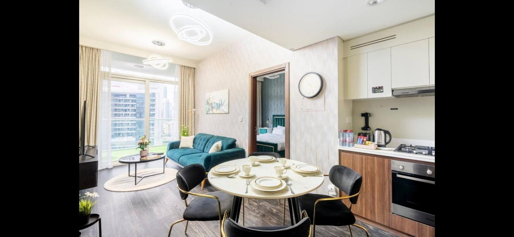 Luxury 2 Bedroom With Burj Khalifa View Дубай Екстериор снимка