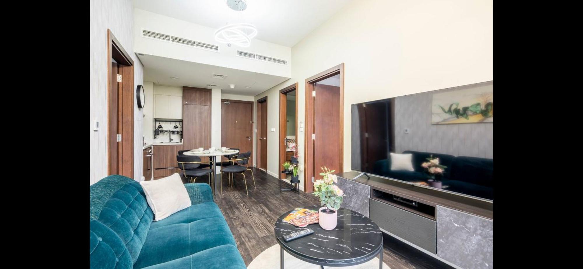 Luxury 2 Bedroom With Burj Khalifa View Дубай Екстериор снимка